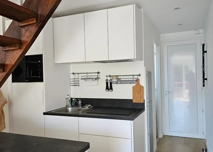 Le Fronton Апартаменты