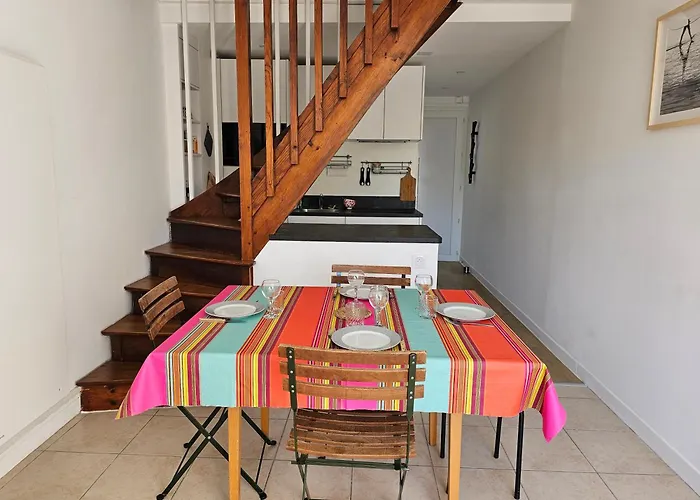 Le Fronton Апартаменты Сен-Жан-де-Люз